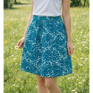Boden Turquoise Floral print skirt size 8